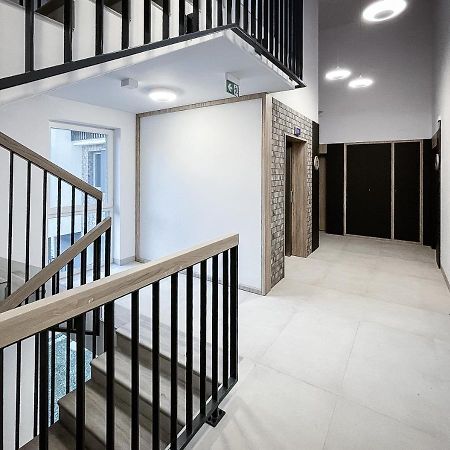 Apartament Clever 2 Kamienica Grochow Varsó Kültér fotó