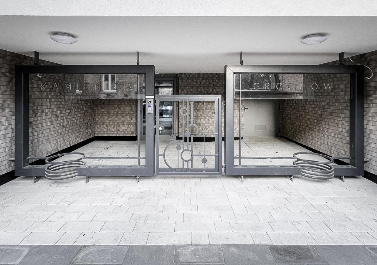 Apartament Clever 2 Kamienica Grochow Varsó Kültér fotó
